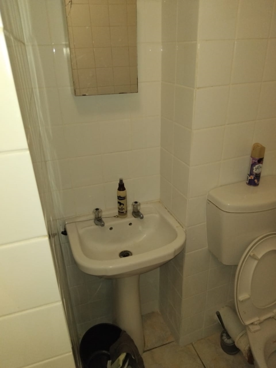 1 Bedroom Property for Sale in Willows Free State